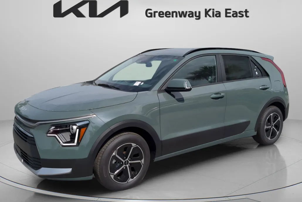 2025 Kia Niro EX photo 1