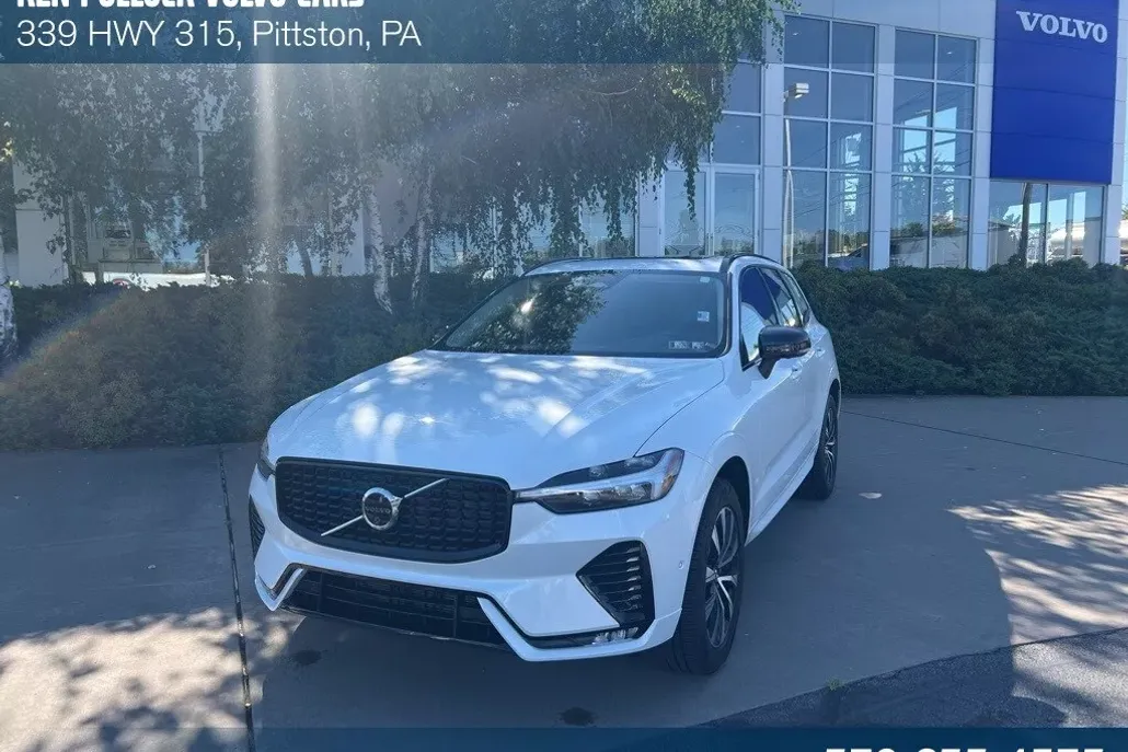 2025 Volvo XC60 B5 Plus photo 1