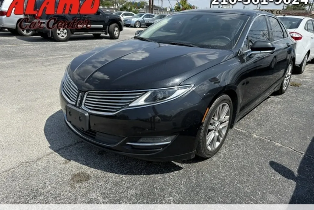 2013 Lincoln MKZ Hybrid photo 1