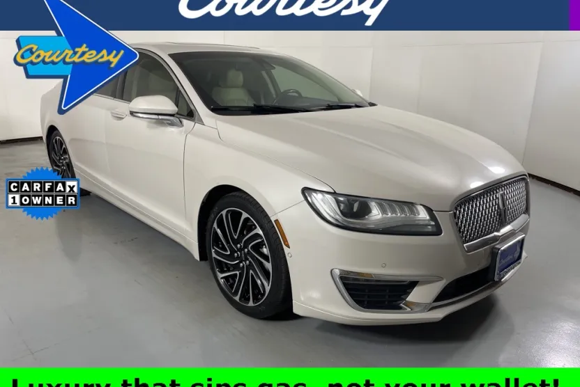 2020 Lincoln MKZ Hybrid Reserve photo 1