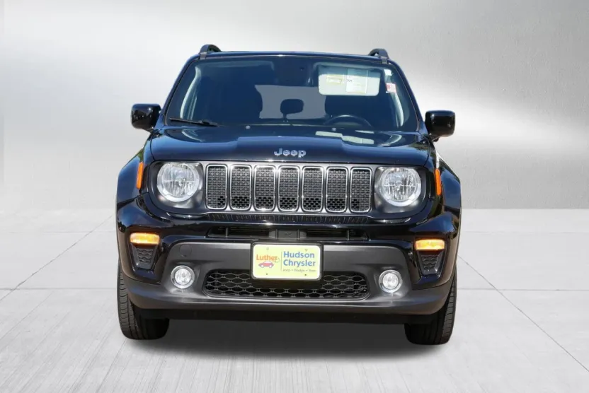 2019 Jeep Renegade Latitude photo 1