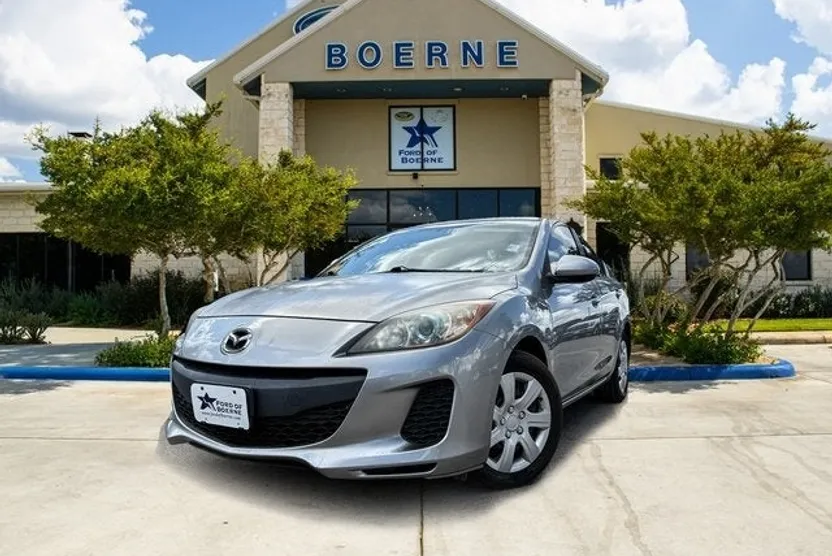 2013 Mazda Mazda3 i Sport photo 1