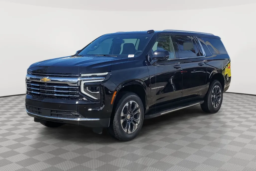 2026 Chevrolet Suburban LT photo 1