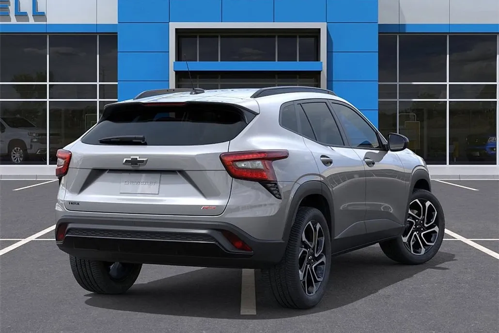 2025 Chevrolet Trax photo 1