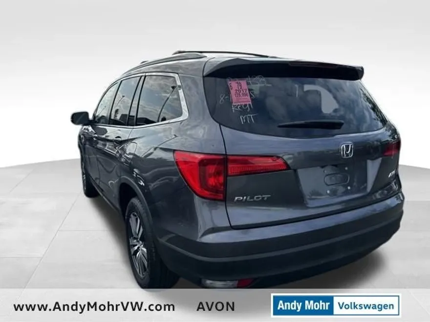 2017 Honda Pilot EX-L photo 1