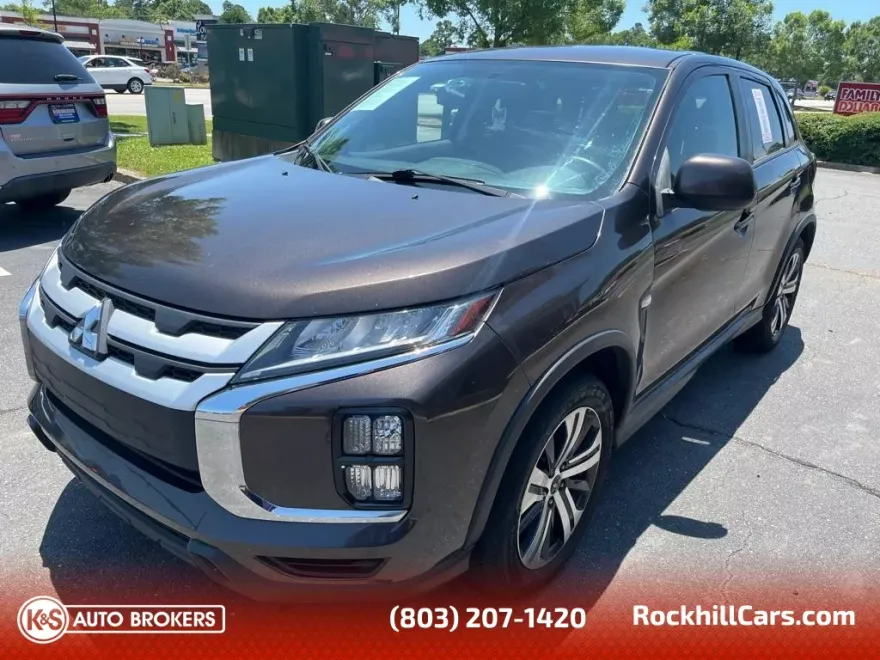2020 Mitsubishi Outlander Sport ES photo 1