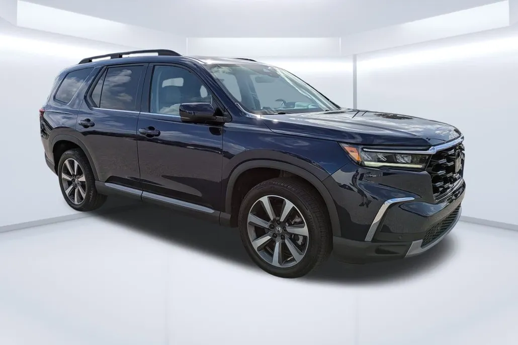 2024 Honda Pilot Elite photo 1