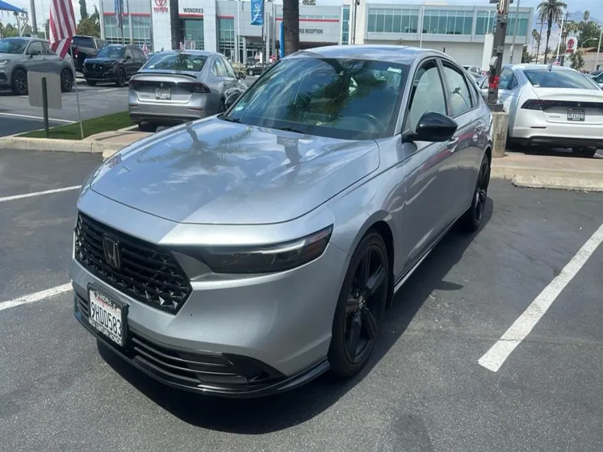 2023 Honda Accord Hybrid Sport-L photo 1