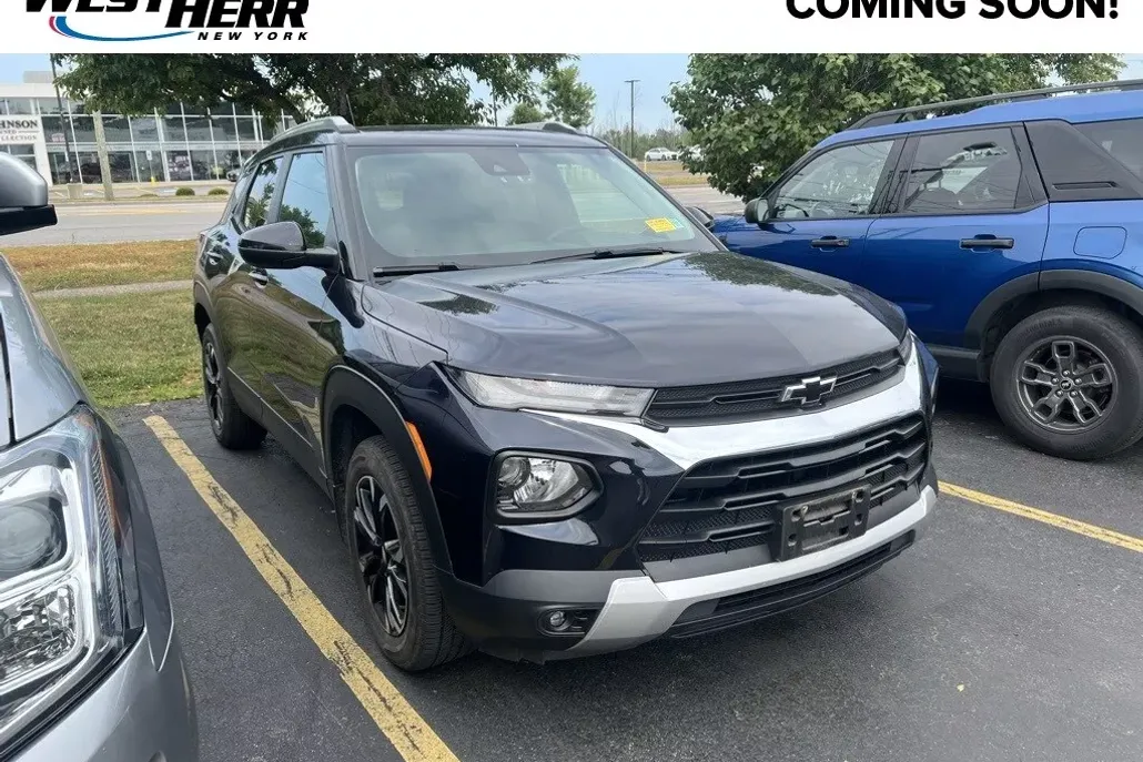 2021 Chevrolet Trailblazer LT photo 1