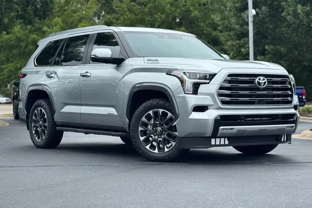 2025 Toyota Sequoia Limited photo 1