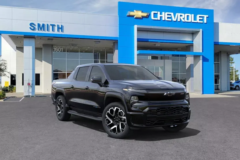 2024 Chevrolet Silverado RST photo 1