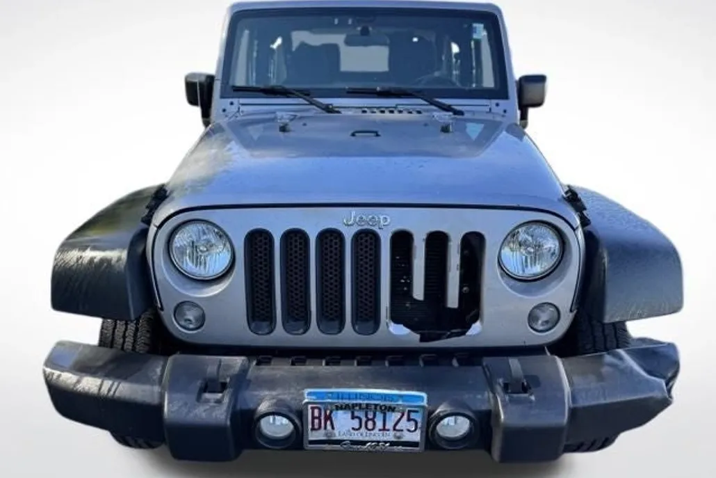 2015 Jeep Wrangler Sport photo 1