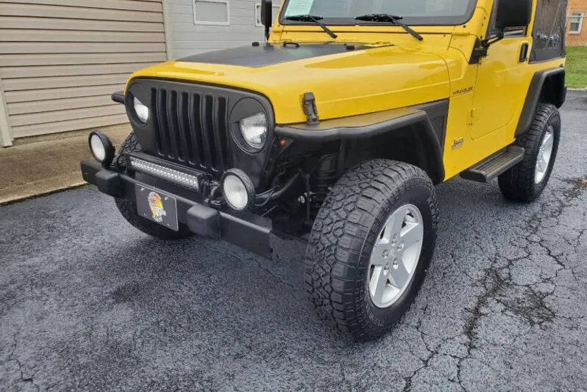 2001 Jeep Wrangler SE photo 1