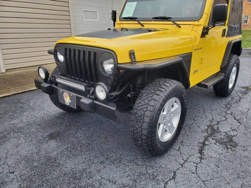 2001 Jeep Wrangler SE photo 1