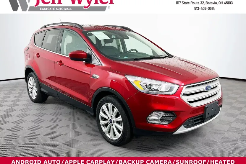 2019 Ford Escape SEL photo 1