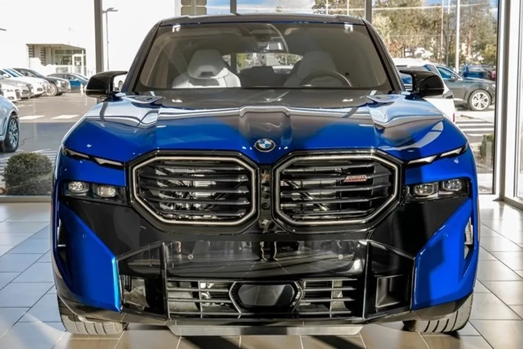 2025 Bmw XM photo 1