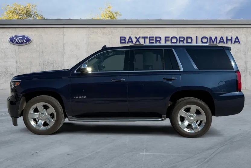 2017 Chevrolet Tahoe Premier photo 1