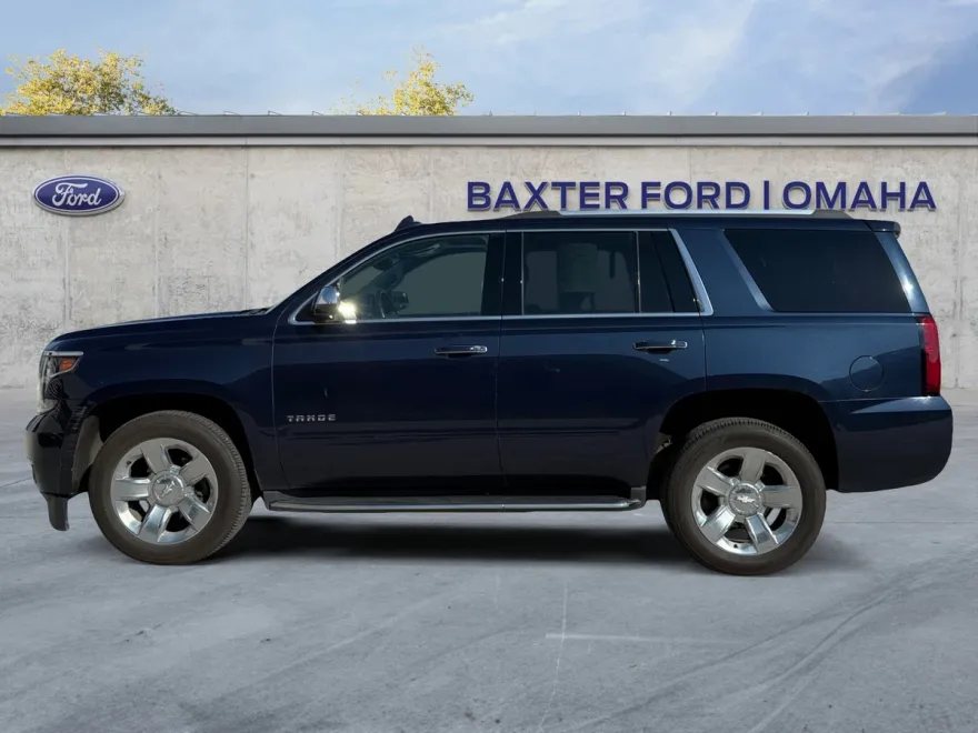 2017 Chevrolet Tahoe Premier photo 1