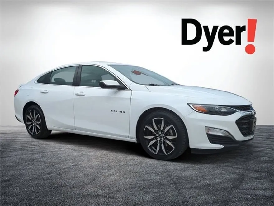 2022 Chevrolet Malibu RS photo 1