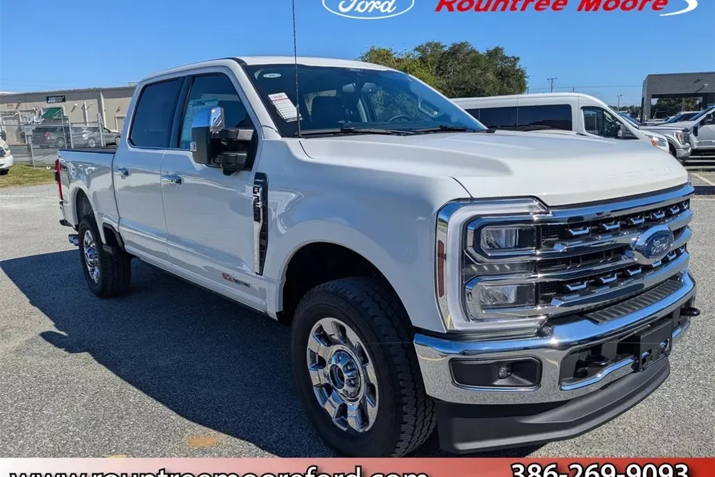 2026 Ford F-350 Lariat photo 1