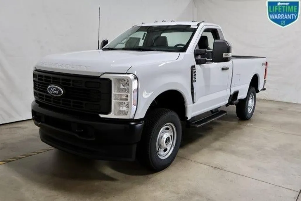 2026 Ford F-250 XL photo 1