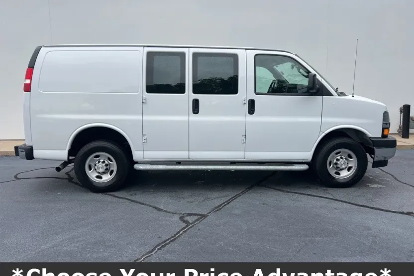 2023 Chevrolet Express 2500 Work Van Cargo photo 1
