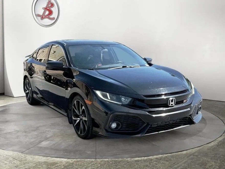 2018 Honda Civic Si photo 1