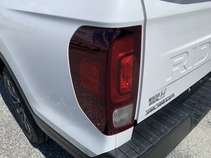 2025 Honda Ridgeline Sport photo 1
