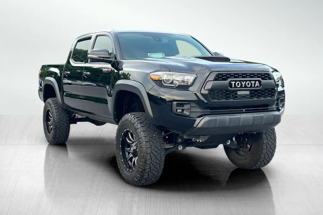 2019 Toyota Tacoma TRD Pro V6 photo 1