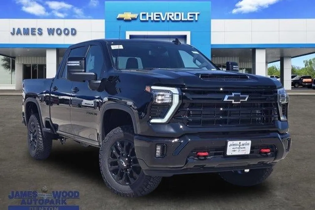 2026 Chevrolet Silverado 2500HD LT photo 1