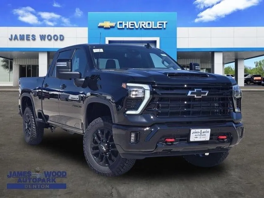 2026 Chevrolet Silverado 2500HD LT photo 1