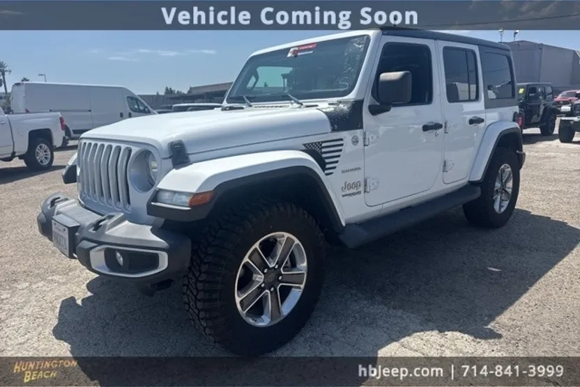 2021 Jeep Wrangler Unlimited Sahara photo 1
