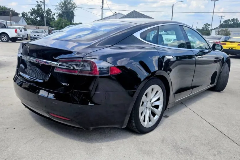 2018 Tesla Model S 75D photo 1