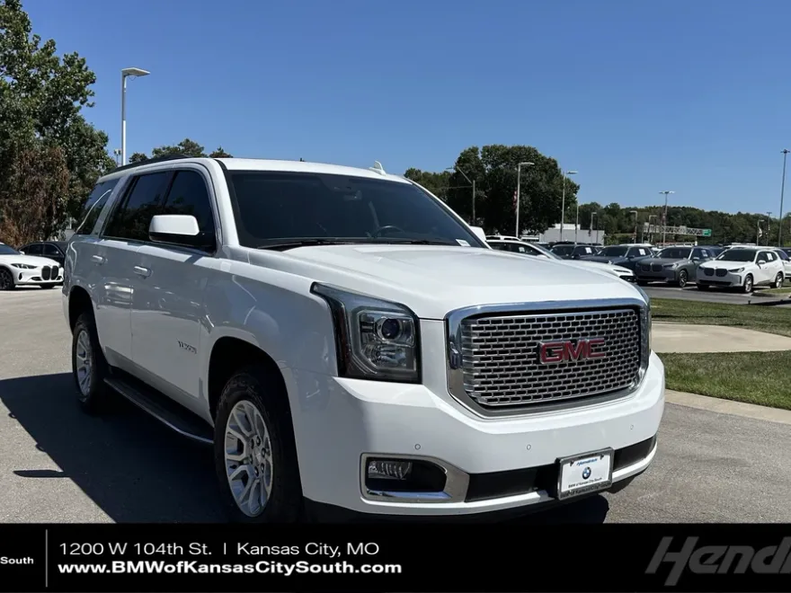 2016 Gmc Yukon SLT photo 1