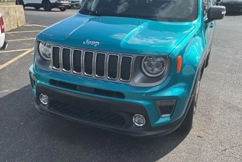 2020 Jeep Renegade Limited photo 1