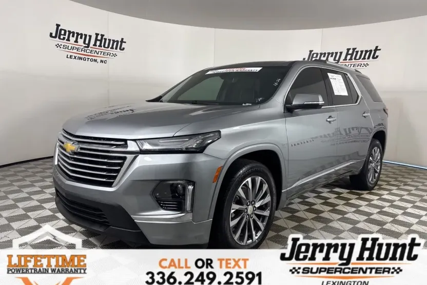 2023 Chevrolet Traverse Premier photo 1