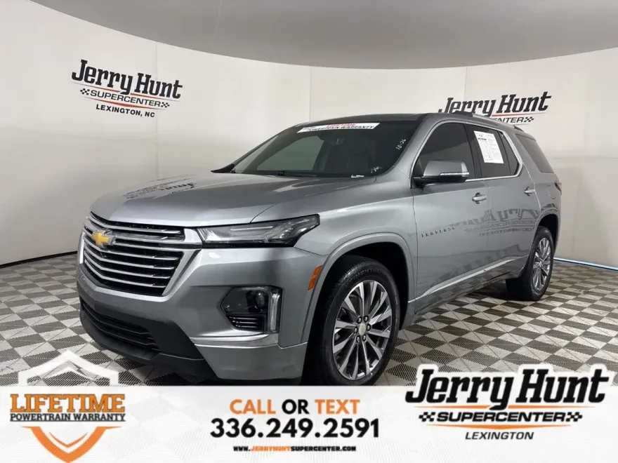 2023 Chevrolet Traverse Premier photo 1