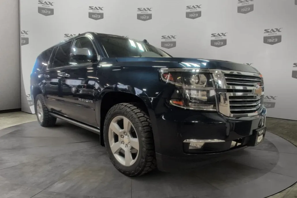2020 Chevrolet Suburban Premier photo 1