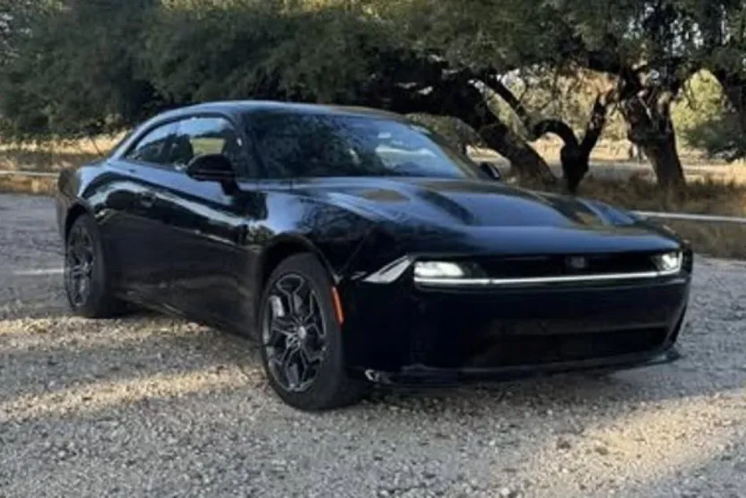2025 Dodge Charger R/T photo 1