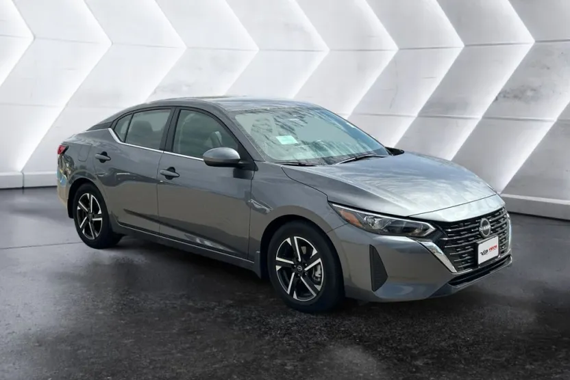 2025 Nissan Sentra SV photo 1