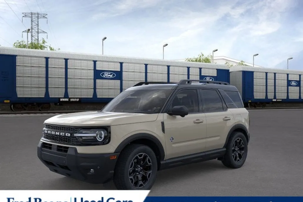 2025 Ford Bronco Sport Outer Banks photo 1