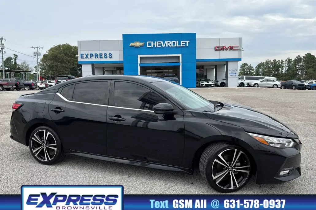 2020 Nissan Sentra SR photo 1