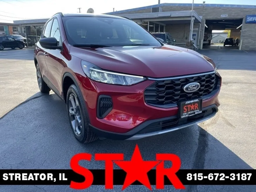 2025 Ford Escape ST-Line photo 1