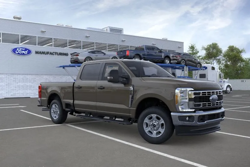 2026 Ford F-350 XLT photo 1
