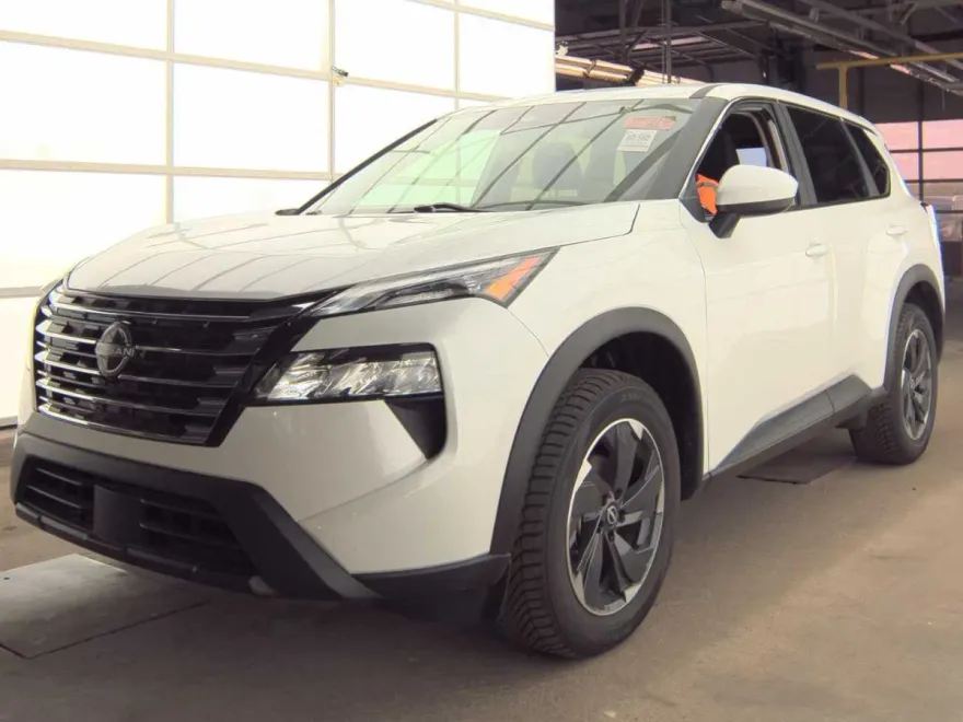 2024 Nissan Rogue SV photo 1