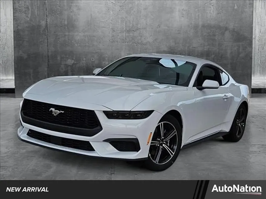 2025 Ford Mustang EcoBoost photo 1