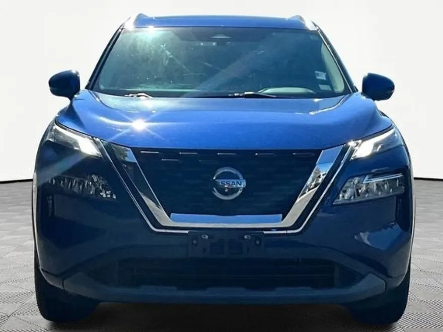 2021 Nissan Rogue SV photo 1