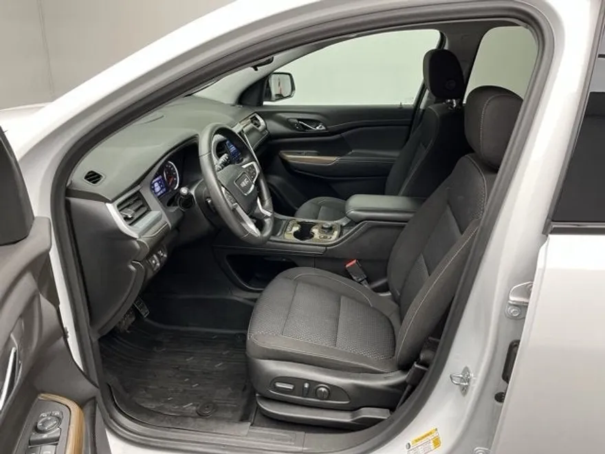 2023 Gmc Acadia SLE photo 1