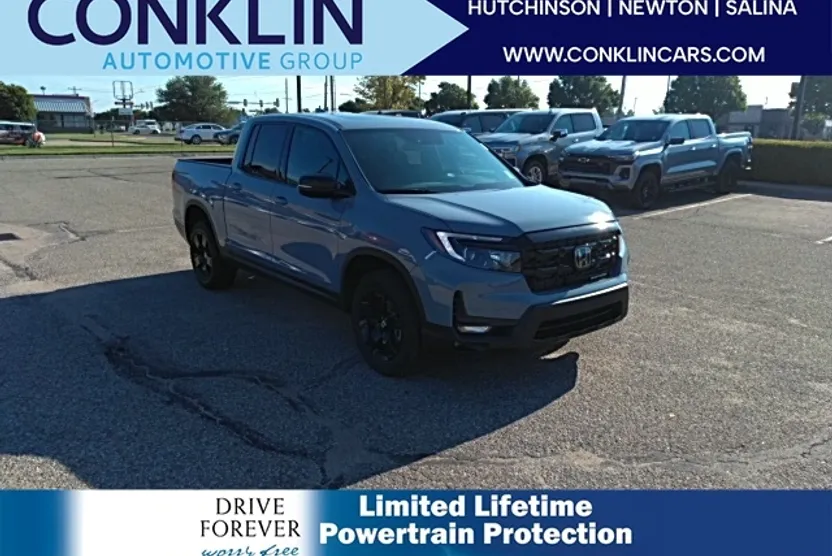 2025 Honda Ridgeline Black Edition photo 1