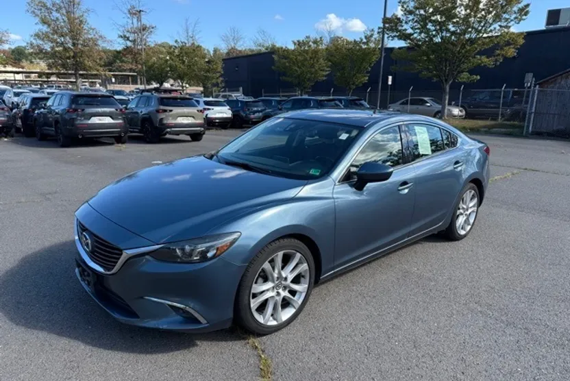 2016 Mazda Mazda6 Touring photo 1